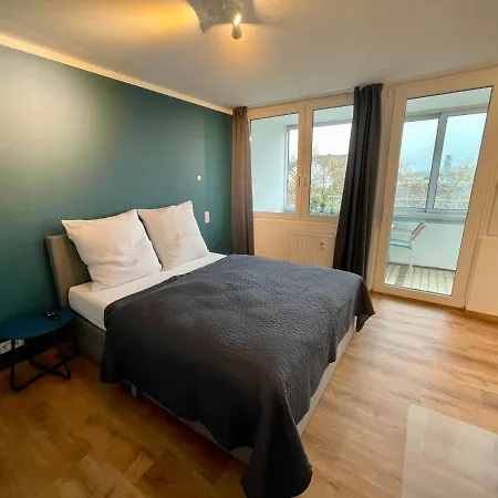 Lucian Near Frankfurt