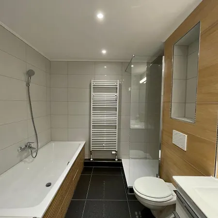 公寓 Lucian Near Frankfurt