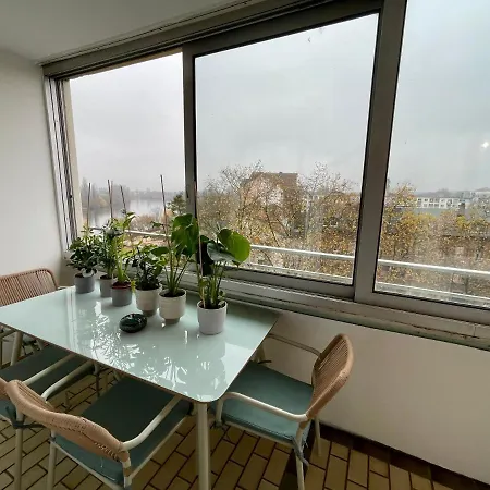 公寓 Lucian Near Frankfurt 奥芬巴赫
